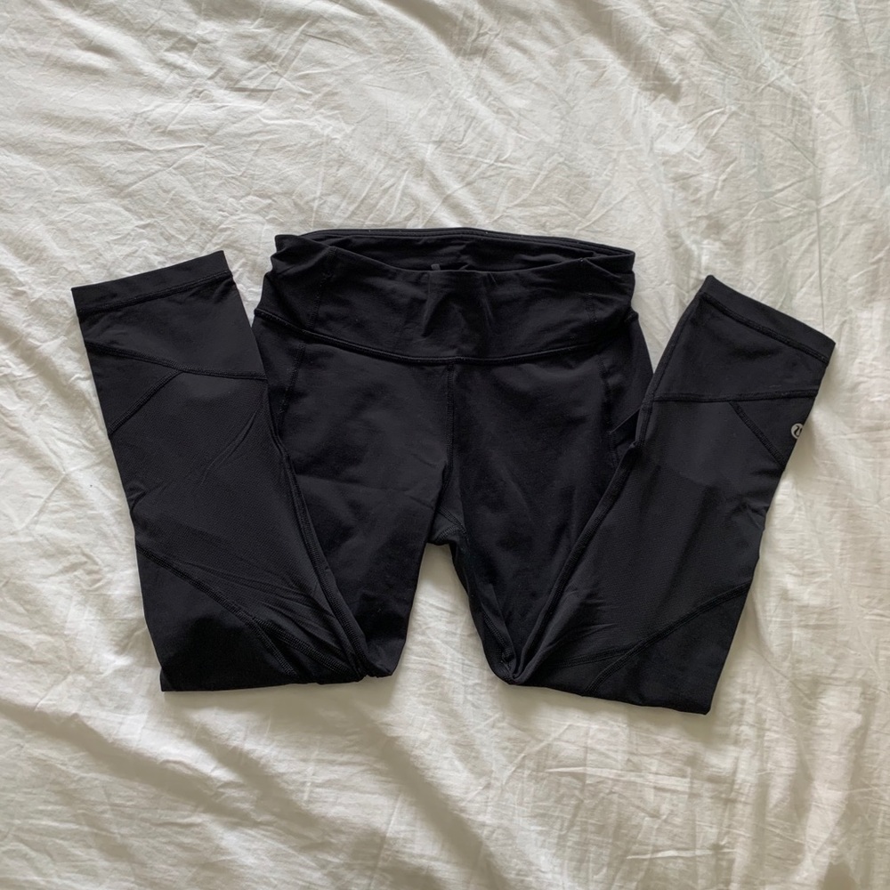 Lululemon 7/8 mesh legging